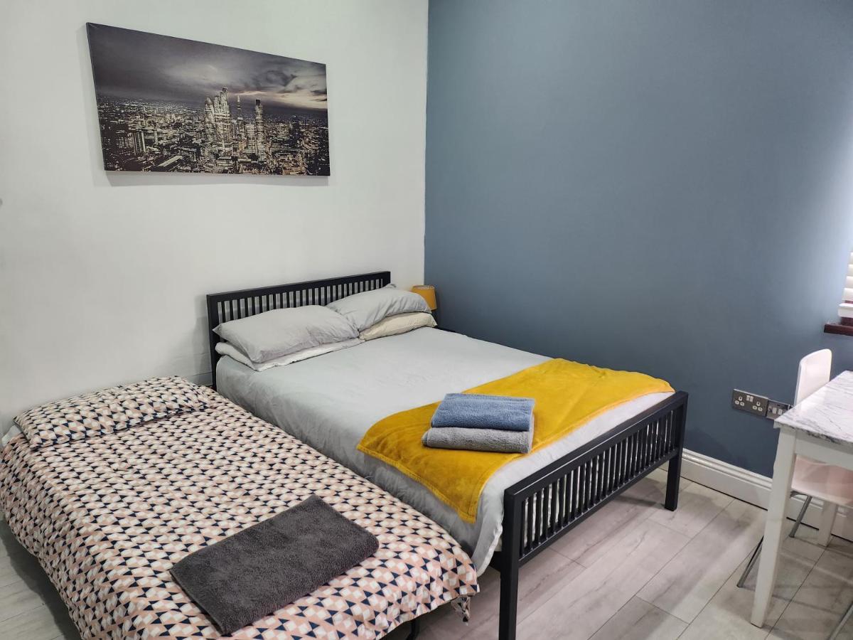 Dodi Aparts London, Near Stratford Close To Tube Station * Londra
